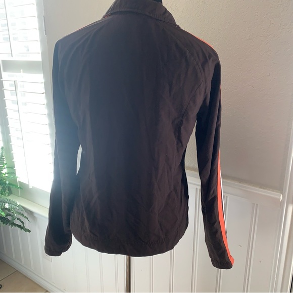Nike light weight athletic workout jacket - Picture 3 of 11